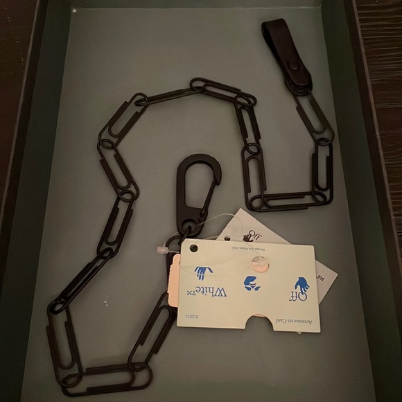 Off White PaperClip Chain - Picture 1 of 10
